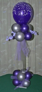 Tall-Balloon-Centerpiece